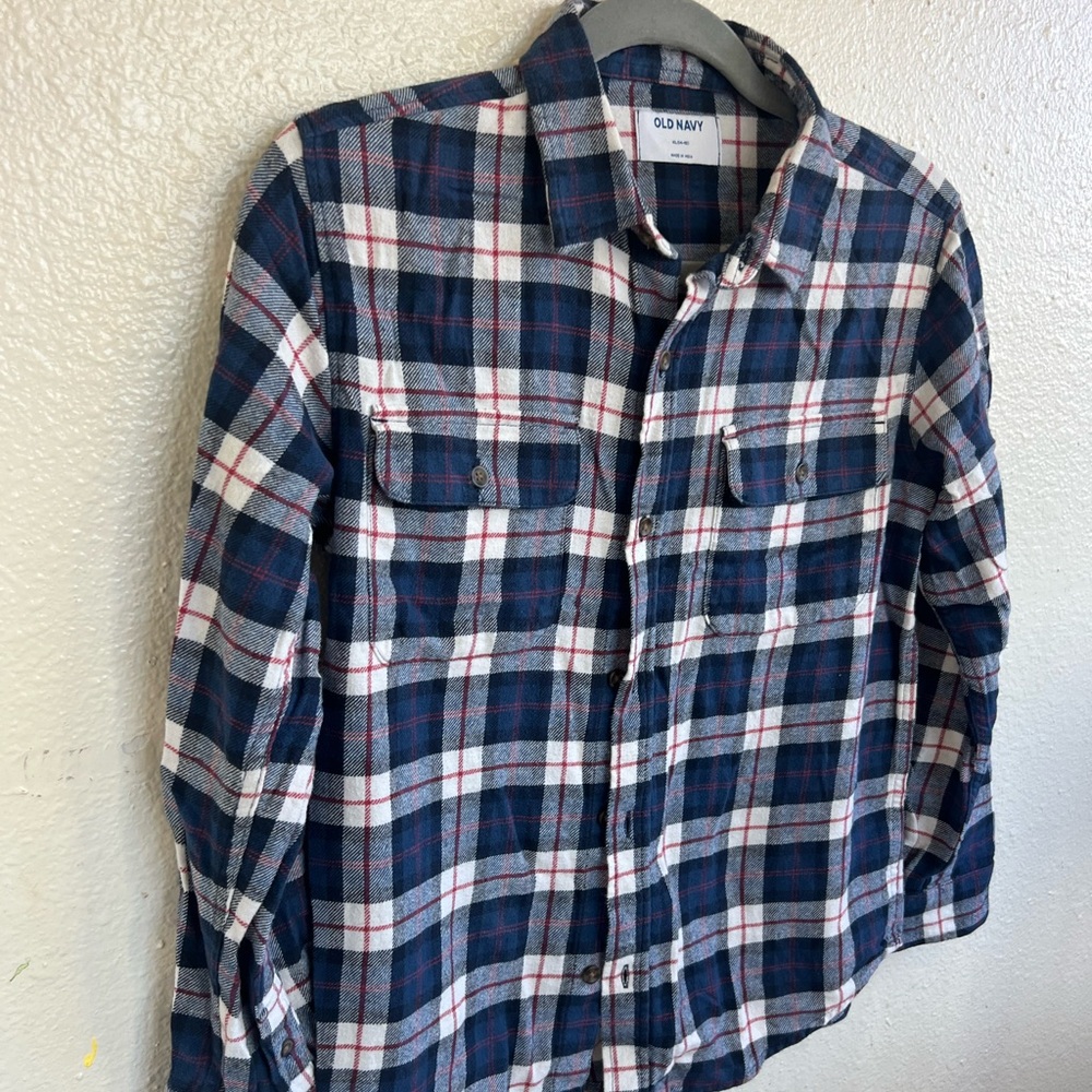 Old Navy Boys Plaid Long Sleeve Soft-Brushed Flannel Pocket Shirt size. 14-16 - Picture 2 of 4